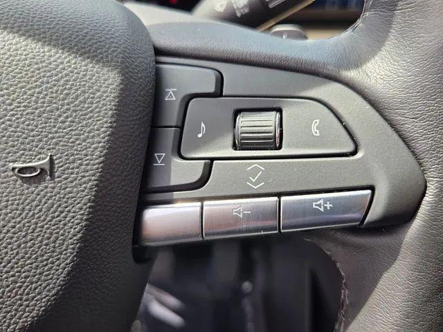 2024 Cadillac XT4 AWD Premium Luxury