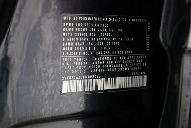 2024 Volkswagen Tiguan 2.0T SE R-Line Black