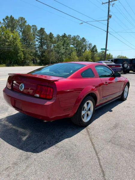 2008 Ford Mustang V6 Deluxe