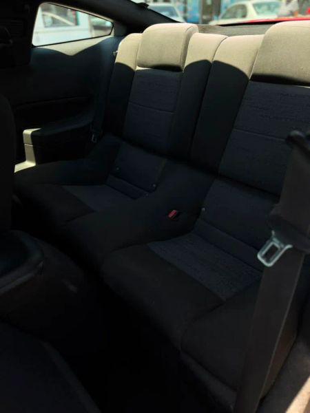 2008 Ford Mustang V6 Deluxe