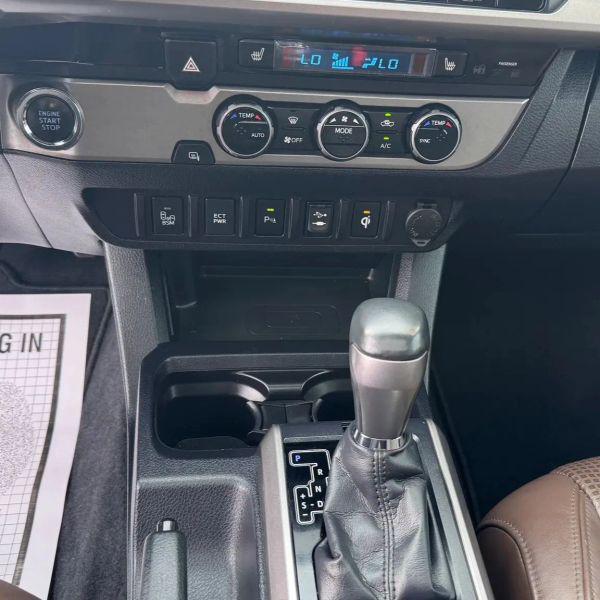 2017 Toyota Tacoma Limited