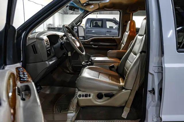 2002 Ford F-350 Base