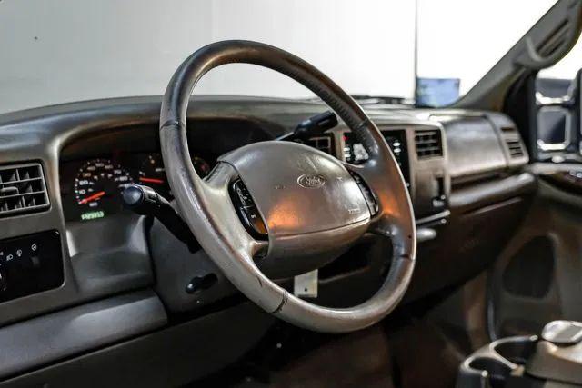 2002 Ford F-350 Base