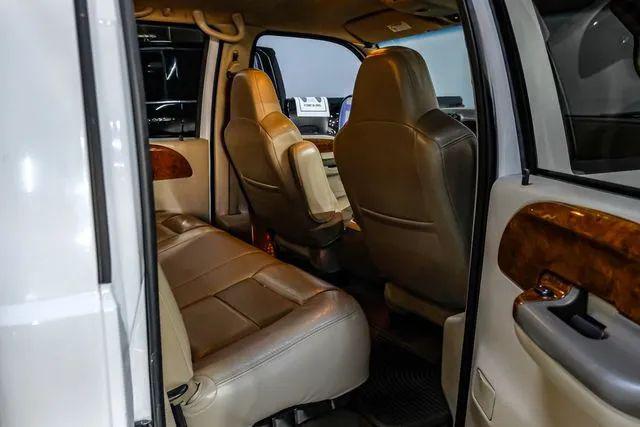 2002 Ford F-350 Base