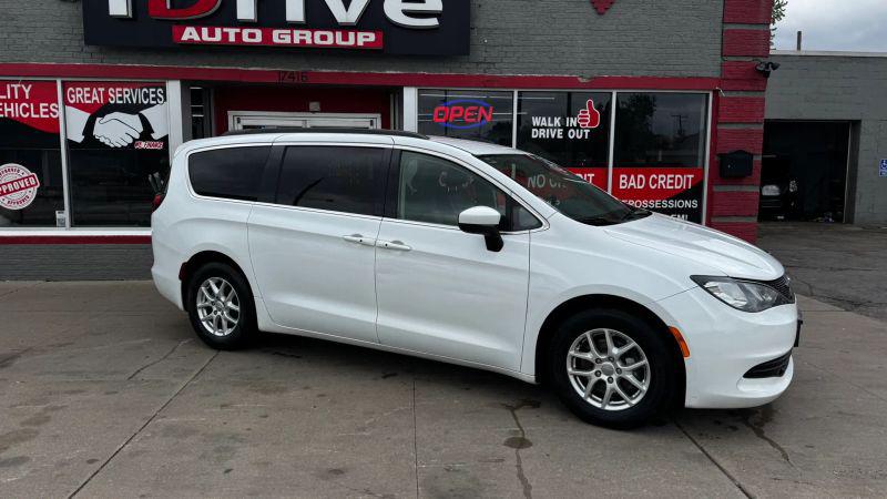 2020 Chrysler Voyager LXI