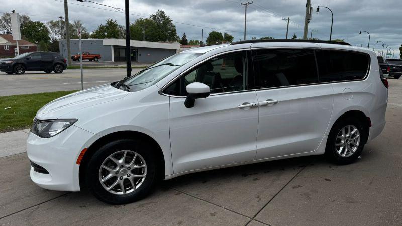2020 Chrysler Voyager LXI
