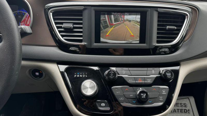 2020 Chrysler Voyager LXI