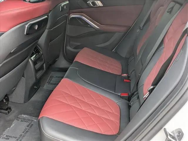 2024 BMW X6 xDrive40i