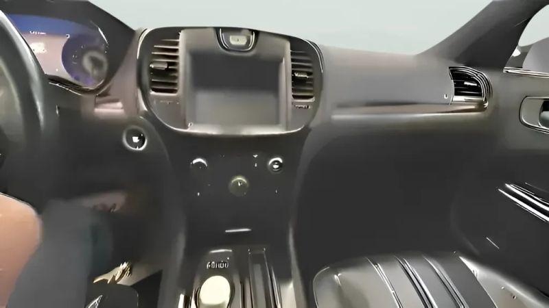 2017 Chrysler 300 S