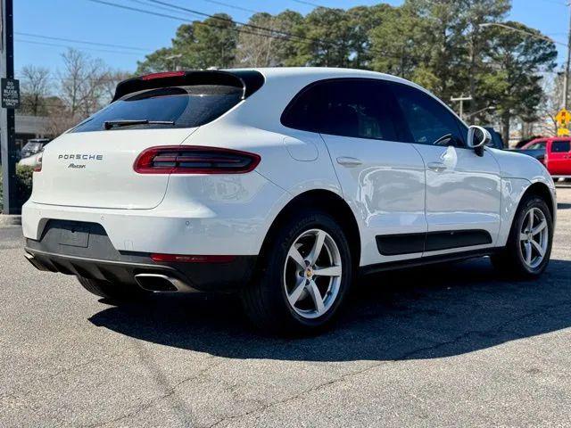 2018 Porsche Macan Base