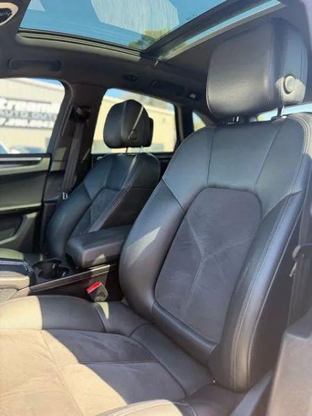 2018 Porsche Macan Base