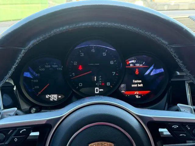 2018 Porsche Macan Base