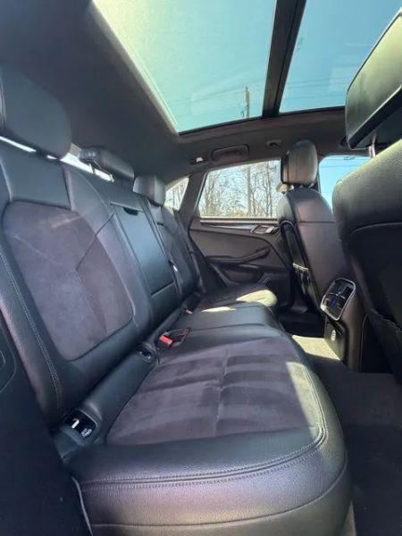 2018 Porsche Macan Base