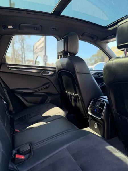 2018 Porsche Macan Base