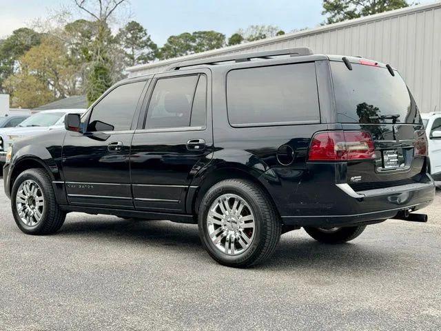 2008 Lincoln Navigator Base