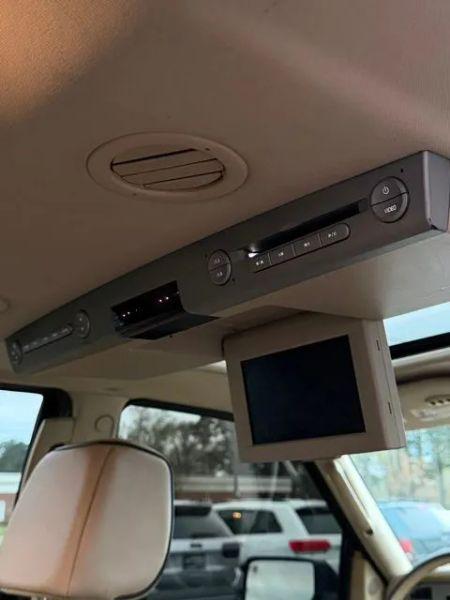 2008 Lincoln Navigator Base