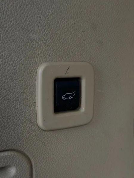 2008 Lincoln Navigator Base