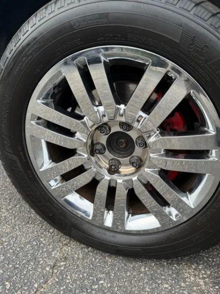 2008 Lincoln Navigator Base