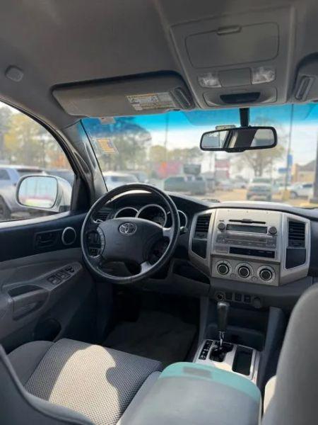 2009 Toyota Tacoma PreRunner V6