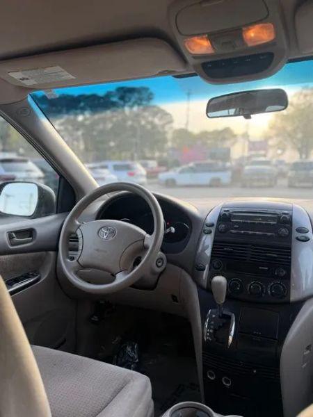 2008 Toyota Sienna CE