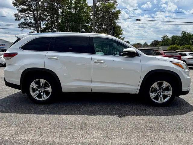 2016 Toyota Highlander Limited Platinum V6