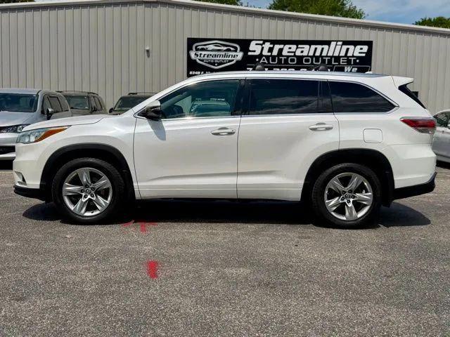 2016 Toyota Highlander Limited Platinum V6