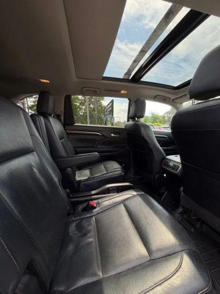 2016 Toyota Highlander Limited Platinum V6