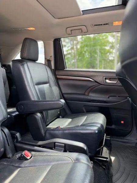 2016 Toyota Highlander Limited Platinum V6