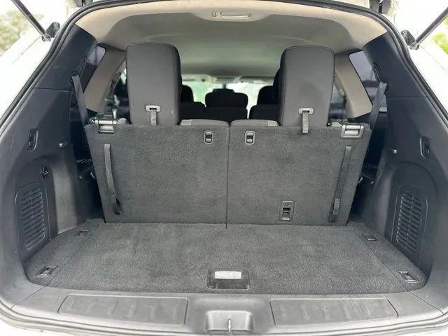 2017 Nissan Pathfinder SV