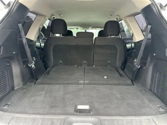 2017 Nissan Pathfinder SV