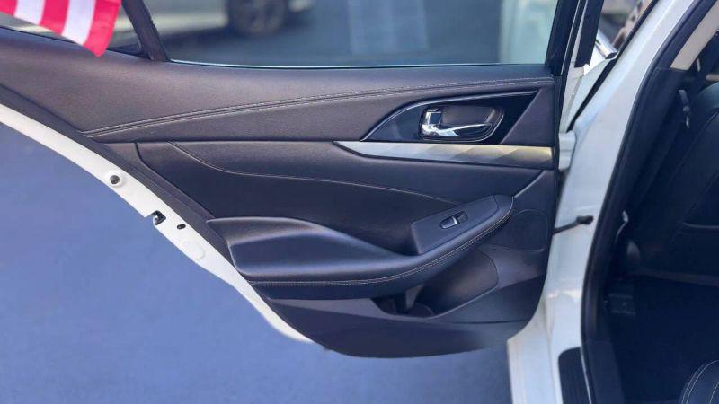 2020 Nissan Maxima SL Xtronic CVT
