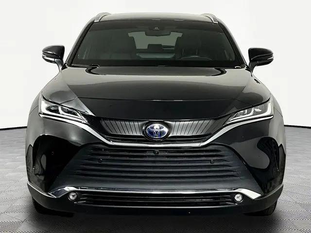2022 Toyota Venza LE