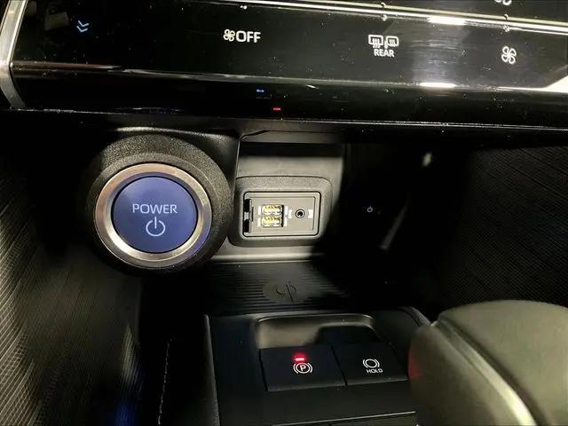 2022 Toyota Venza LE
