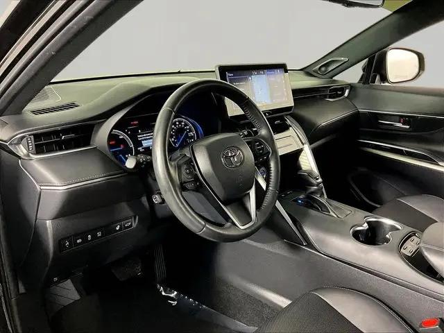 2022 Toyota Venza LE