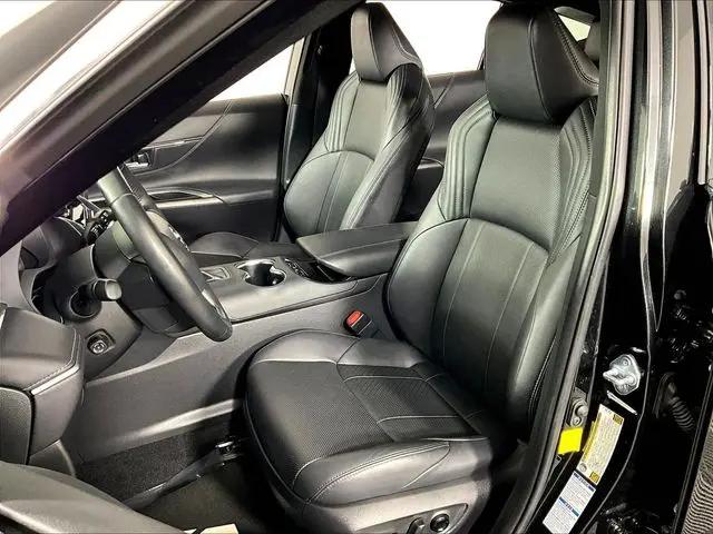 2022 Toyota Venza LE