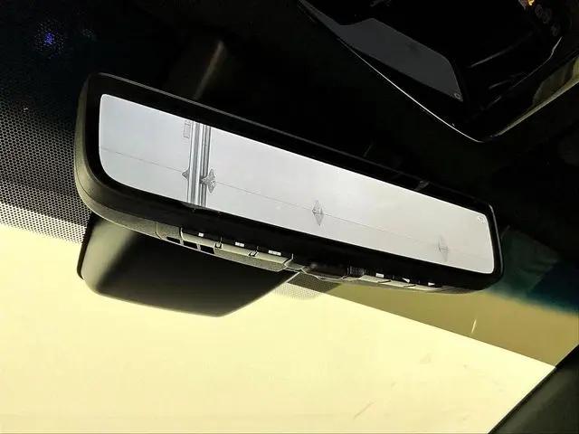 2022 Toyota Venza LE