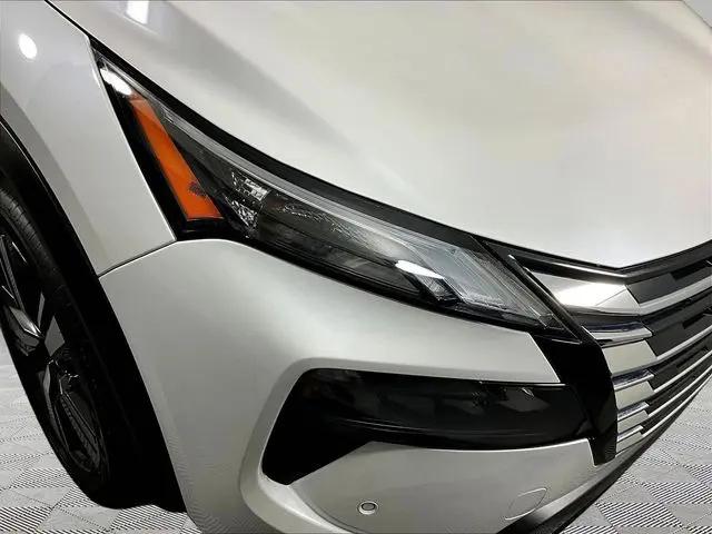 2025 Nissan Rogue SL Intelligent AWD