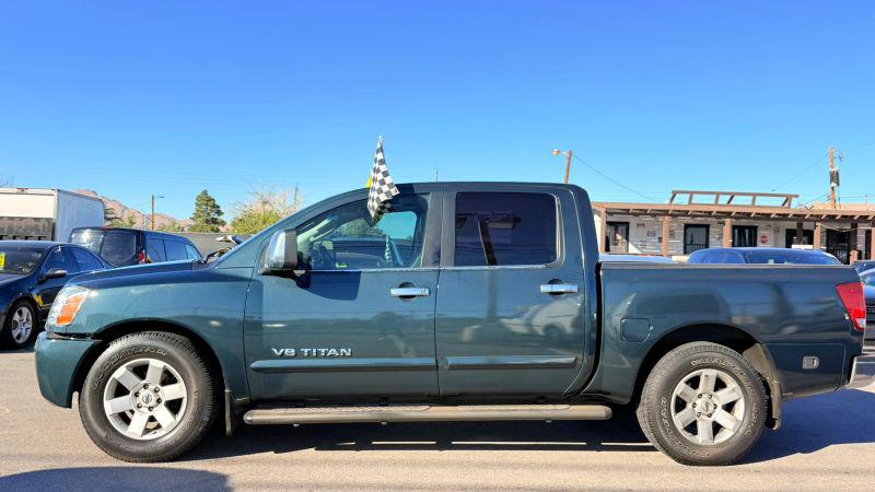 2005 Nissan Titan LE