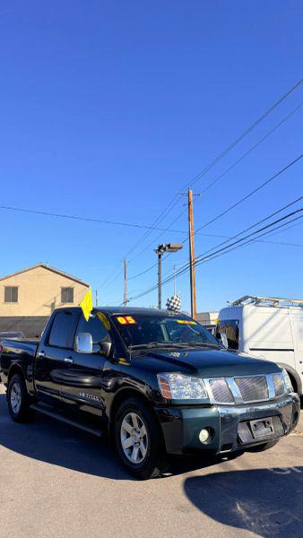 2005 Nissan Titan LE
