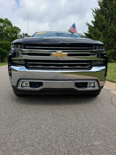 2020 Chevrolet Silverado 1500 4WD Crew Cab Short Bed LTZ