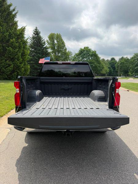 2020 Chevrolet Silverado 1500 4WD Crew Cab Short Bed LTZ