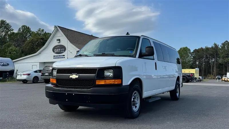 2017 Chevrolet Express LS