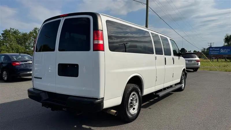 2017 Chevrolet Express LS