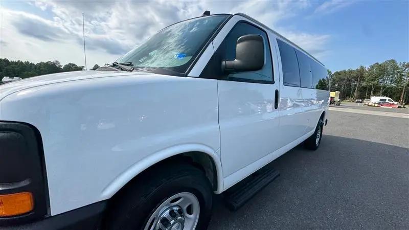 2017 Chevrolet Express LS