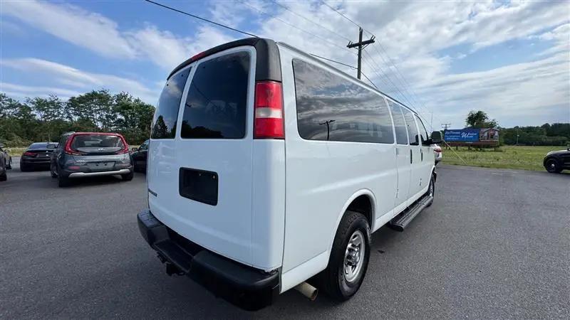 2017 Chevrolet Express LS