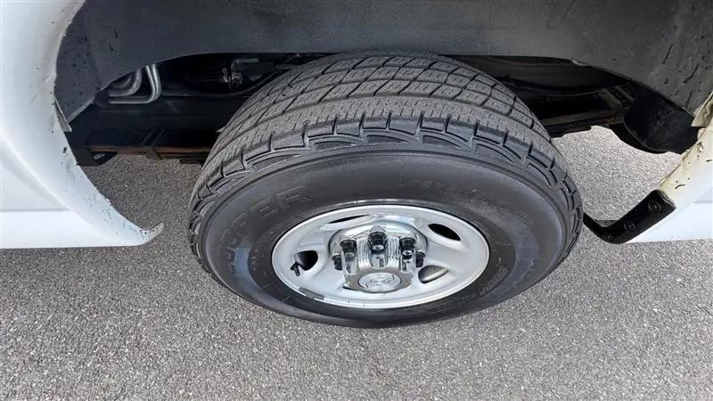 2017 Chevrolet Express LS