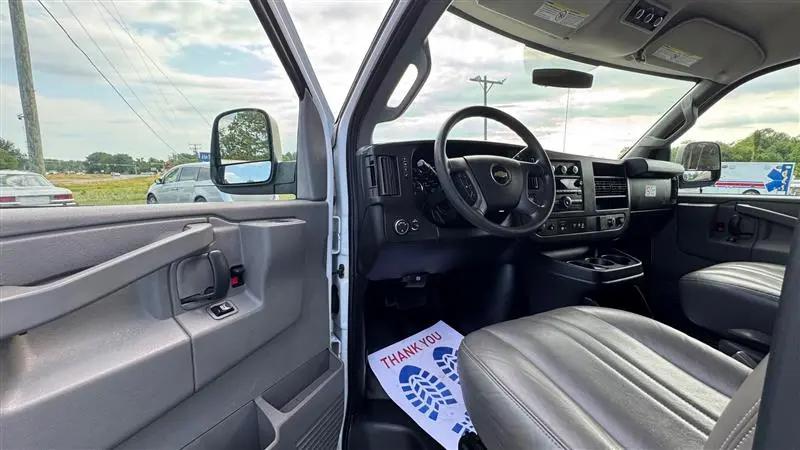 2017 Chevrolet Express LS