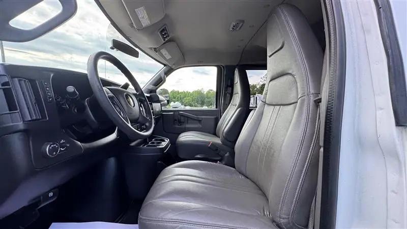 2017 Chevrolet Express LS