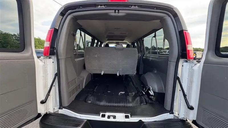 2017 Chevrolet Express LS