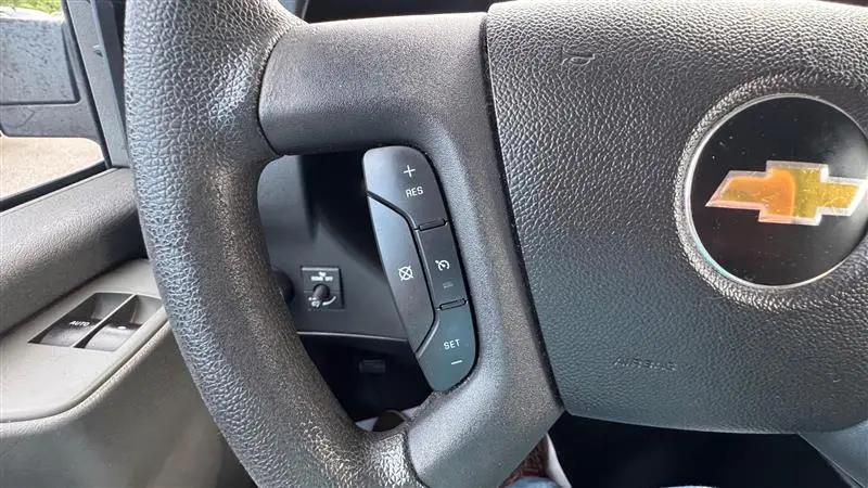 2017 Chevrolet Express LS